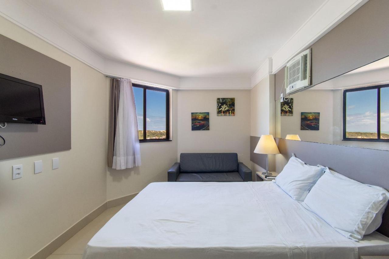 Apartamento moderno com vista para o morro do careca por Carpediem Natal Exterior foto